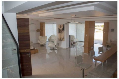 Вилла с 4 спальнями в Куклия, Кипр №84385 6