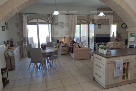 3 bedrooms Villa in Crete, Greece No. 64933 9