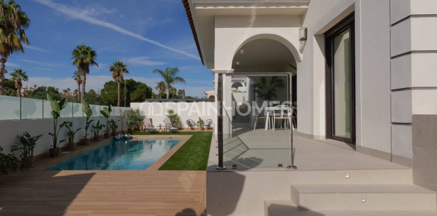 3 bedrooms Villa in Rojales, Spain No. 88543