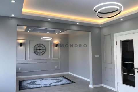 2 dormitorios Apartment en Fatih, Turkey No. 129062