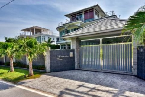 4 bedrooms Villa in Hua Hin, Thailand No. 95870 20