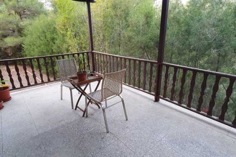 3 bedrooms House in Moniatis, Cyprus No. 84088 3