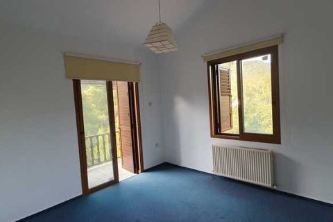 3 bedrooms House in Moniatis, Cyprus No. 84088 9