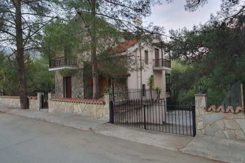 3 bedrooms House in Moniatis, Cyprus No. 84088 1