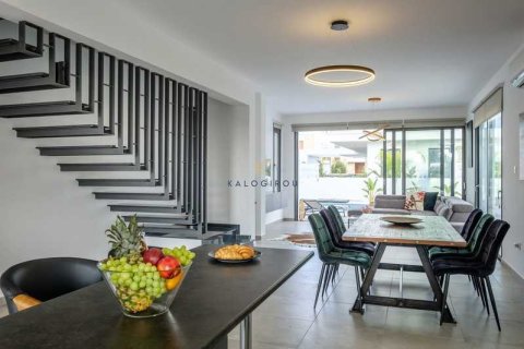 5 bedrooms House in Larnaca, Cyprus No. 75972 7