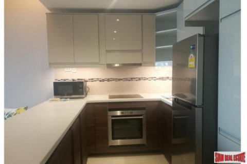 2 bedrooms Apartment in Bangkok, Thailand No. 96015 8