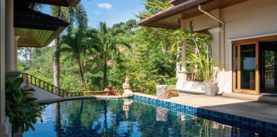4 bedrooms Villa in Layan Beach, Thailand No. 96785