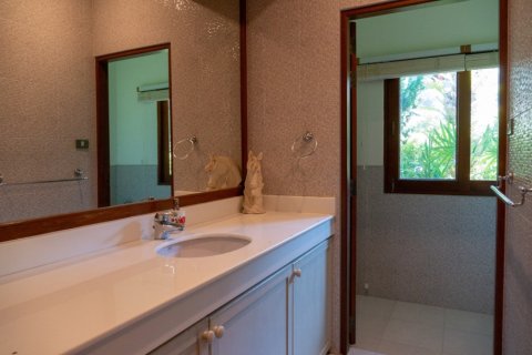 4 bedrooms Villa in Layan Beach, Thailand No. 96785 30