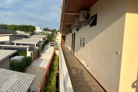 Отель, гостиница с 12 спальнями в Раваи, Таиланд №97310 4