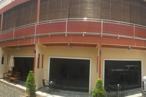 Отель, гостиница с 12 спальнями в Раваи, Таиланд №97310 6