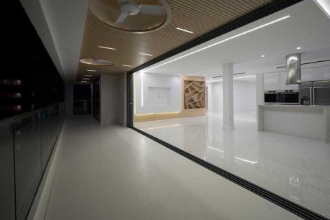 3 bedrooms Apartment in Germasogeia, Cyprus No. 32178 17