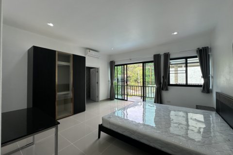 3 bedrooms Villa in Rawai, Thailand No. 97257 12