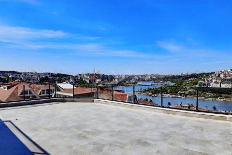 2 bedrooms Apartment in Beyoglu, Turkey No. 110170