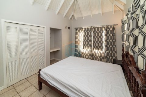 3 bedrooms House in Lance Aux Epines, Grenada No. 80537 11