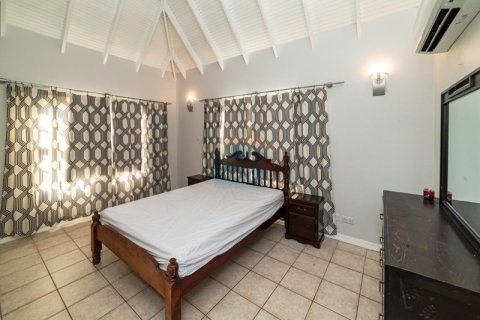3 bedrooms House in Lance Aux Epines, Grenada No. 80537 10