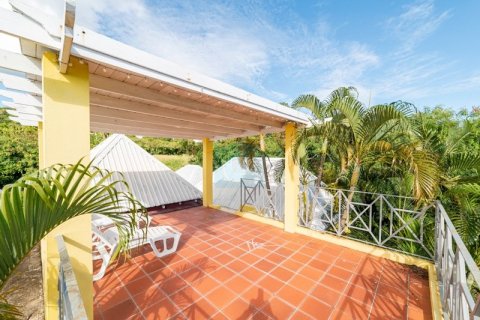 3 bedrooms House in Lance Aux Epines, Grenada No. 80537 4