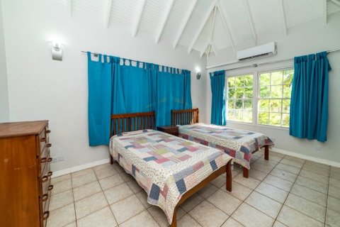 3 bedrooms House in Lance Aux Epines, Grenada No. 80537 14