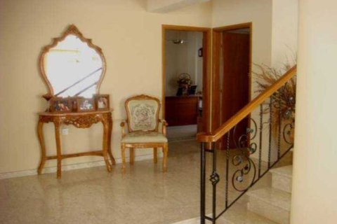 6 bedrooms Villa in Limassol, Cyprus No. 62889 5