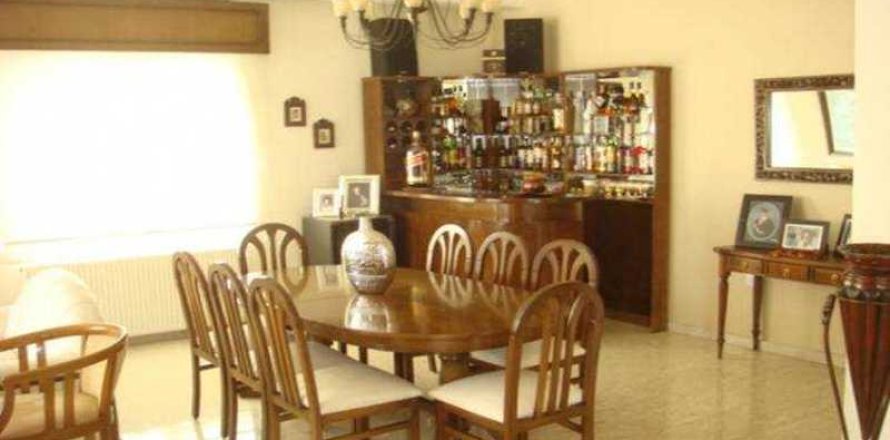 6 bedrooms Villa in Limassol, Cyprus No. 62889