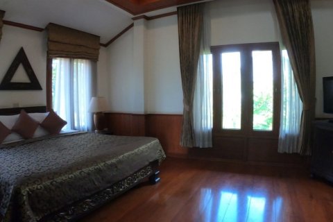 11 bedrooms Commercial property in Chiang Mai, Thailand No. 97666 6