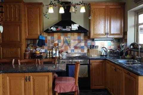 4 bedrooms House in Agios Tychonas, Cyprus No. 78609 5