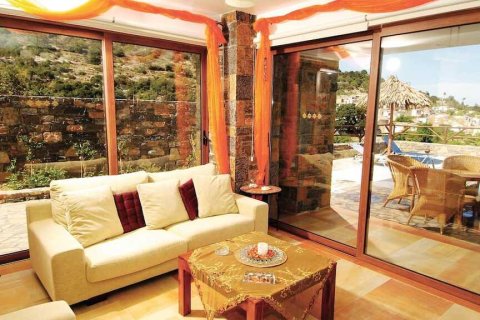 2 bedrooms Villa in Agios Nikolaos, Greece No. 108817 7