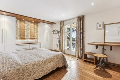 8 bedrooms Villa in Biot, France No. 76127 7