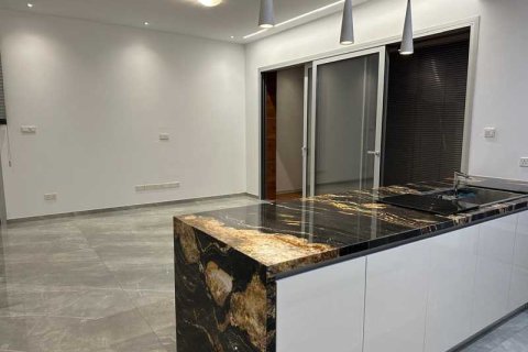 2 dormitorios Penthouse en Limassol, Cyprus No. 33589 16