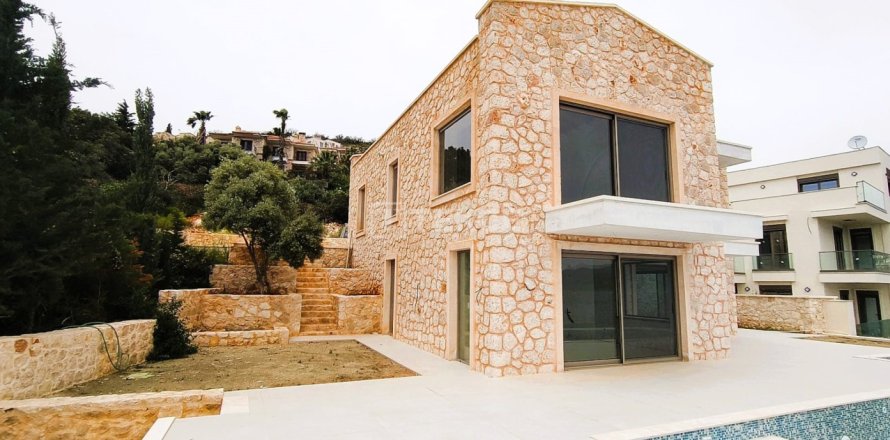4 dormitorios Villa en Kas, Turkey No. 124334