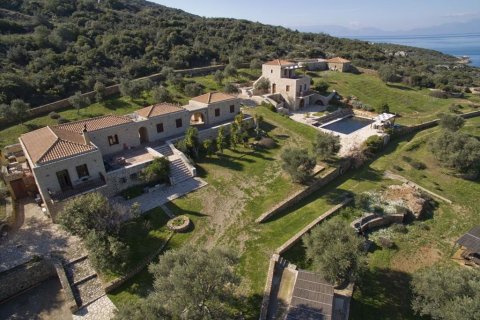 430m² Villa in Laconia, Greece No. 57166 1