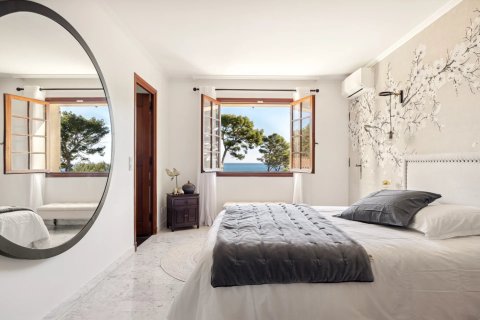 4 dormitorios Villa en Antibes, France No. 68768 13