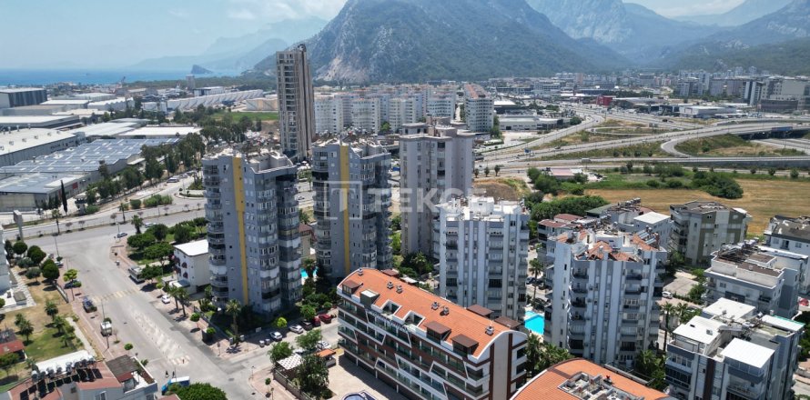 2 bedrooms Penthouse in Antalya, Turkey No. 125954