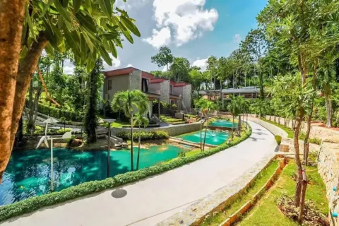 4 bedrooms Villa in Phuket, Thailand No. 86565 10