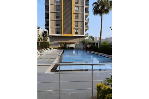 2 bedrooms Apartment in Konyaalti, Turkey No. 121960