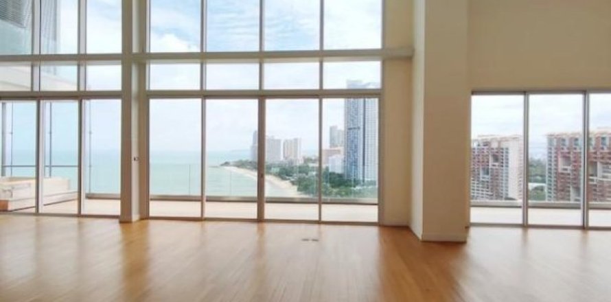 Квартира с 4 спальнями в Паттайя, Таиланд №96758