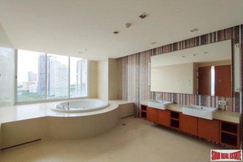 Квартира с 4 спальнями в Паттайя, Таиланд №96758 4