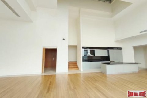 Квартира с 4 спальнями в Паттайя, Таиланд №96758 11