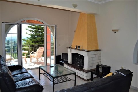 6 bedrooms Villa in Corfu, Greece No. 78214 6