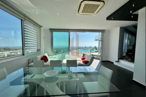 5 bedrooms Villa in Agios Athanasios, Cyprus No. 80807 7