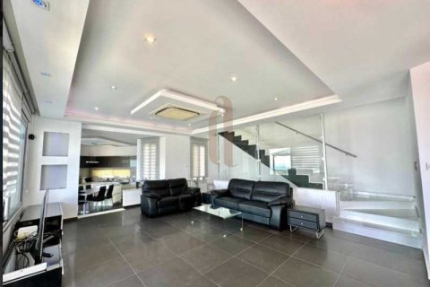 5 bedrooms Villa in Agios Athanasios, Cyprus No. 80807 6