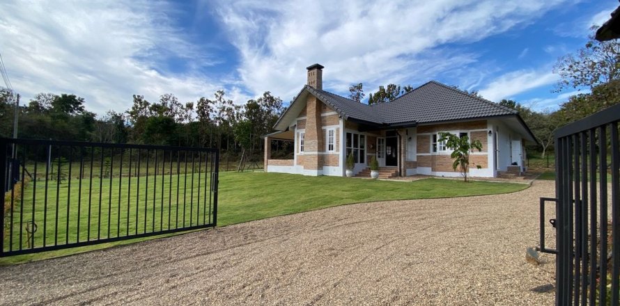 3 bedrooms House in Chiang Mai, Thailand No. 1533