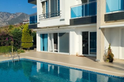 4 bedrooms Villa in Lien Chieu, Vietnam No. 14558 1