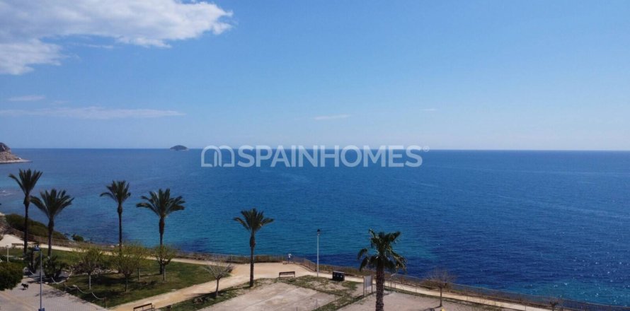 3 dormitorios Penthouse en Villajoyosa, Spain No. 113117