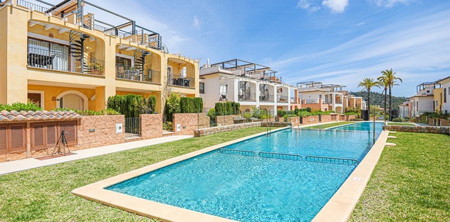 Дуплекс с 3 спальнями на Майорка, Испания №121995