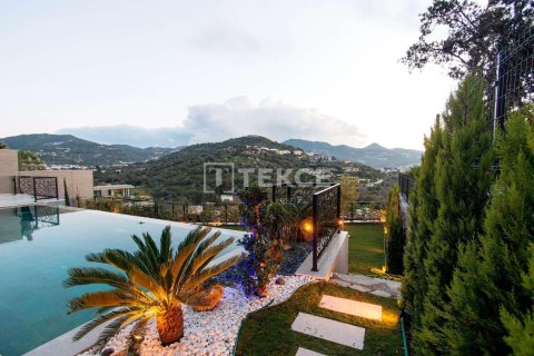 5 bedrooms Villa in Phi Dien, Vietnam No. 91106 2