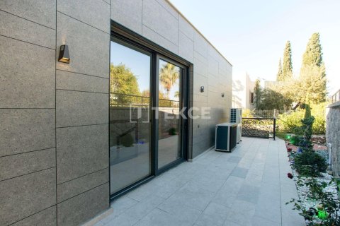 5 bedrooms Villa in Phi Dien, Vietnam No. 91106 11