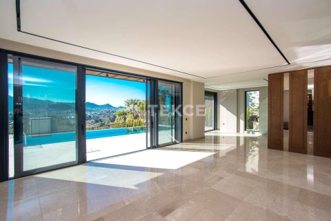 5 bedrooms Villa in Phi Dien, Vietnam No. 91106 17