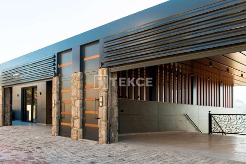 5 bedrooms Villa in Phi Dien, Vietnam No. 91106 15