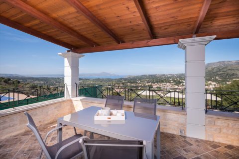 5 bedrooms Villa in Vamos, Greece No. 107448 20