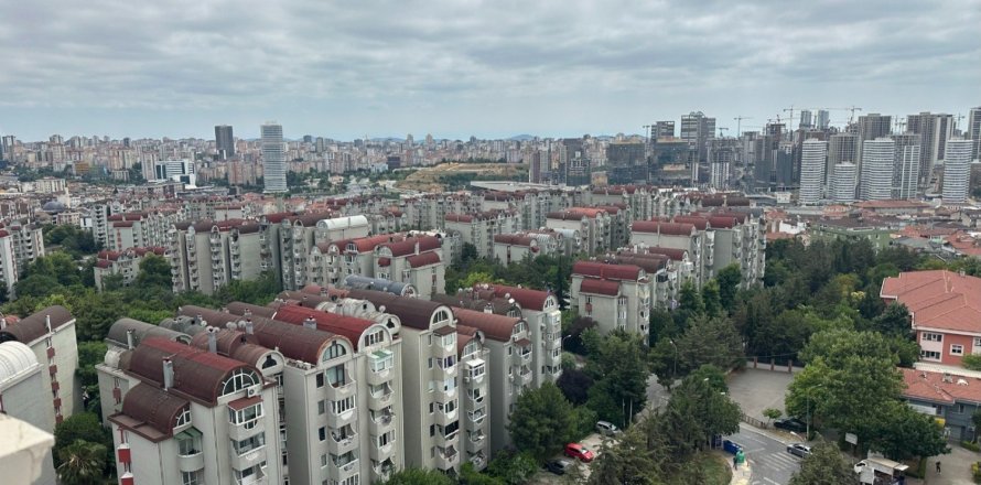 2 bedrooms Apartment in Umraniye, Turkey No. 14954